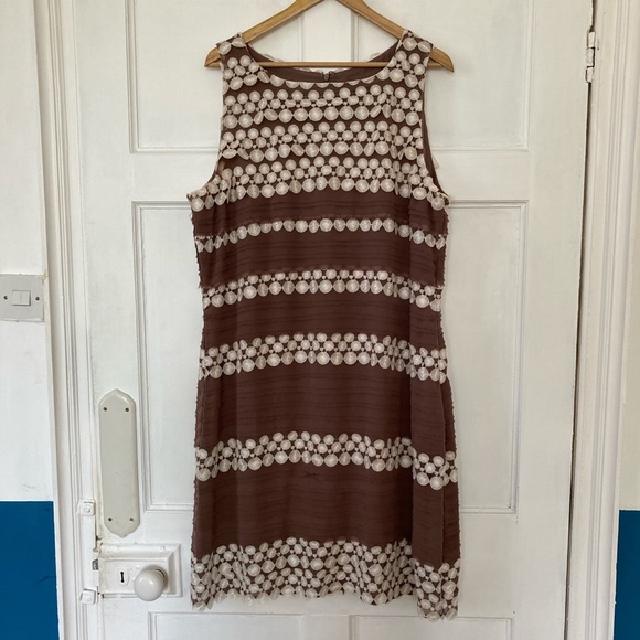 Phase Eight Dresses & Skirts - Layered Phase Eight party dress